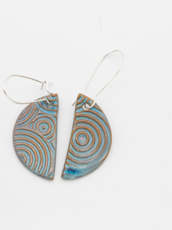 Σκουλαρίκια